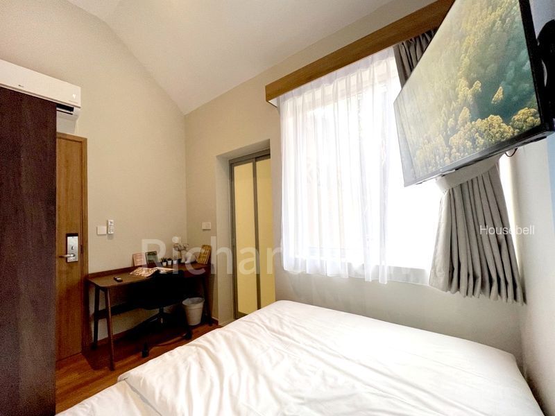 Serangoon Road, S$ 2,600 /mo, 280 sqft, Landed - Shophouse