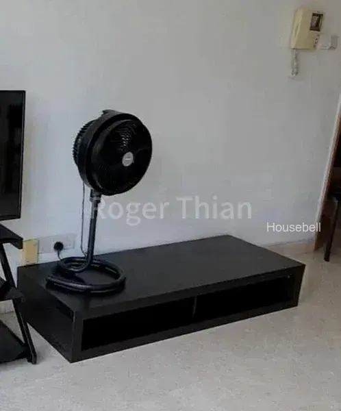 128 Geylang East Avenue 1, S$ 850 /mo, 180 sqft, HDB - 4 NG