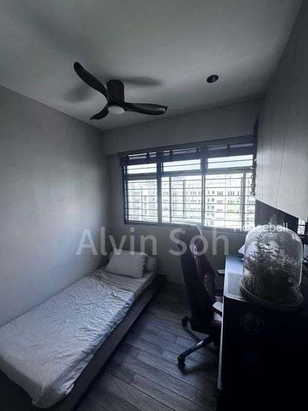 470B Yishun Street 42(3)