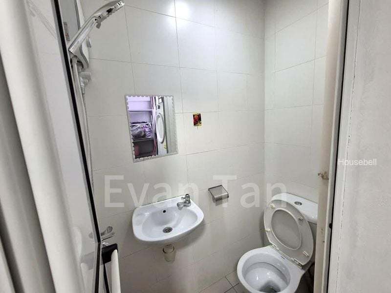 The Parc Condominium, S$ 1,400 /mo, 100 sqft, Condos - Condominium