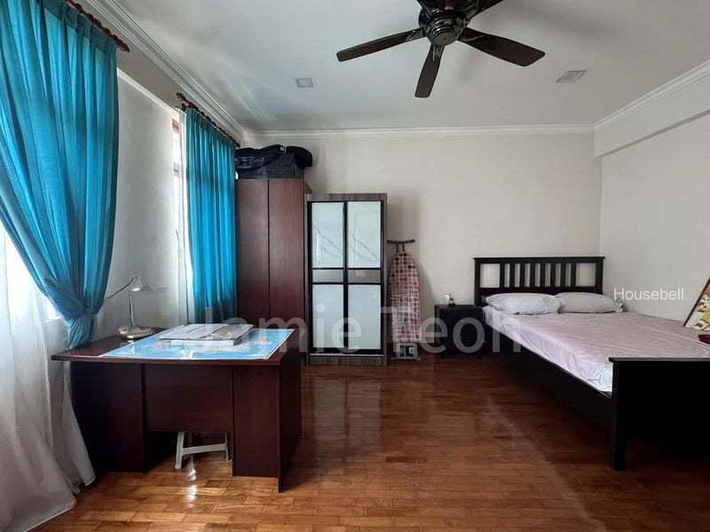 Sennett Estate, S$ 1,400 /mo, 300 sqft, Landed - Terraced House
