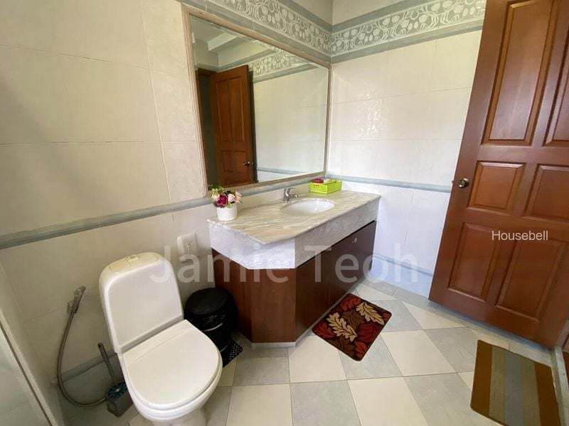 Sennett Estate, S$ 1,400 /mo, 300 sqft, Landed - Terraced House