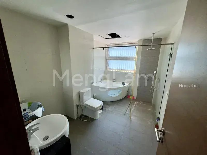 8 Bed Semi-Detached House (Landed) for Sale in  Watercove, S$ 4,000,000, 3,458 sqft, 有地 - Semi-Detached House