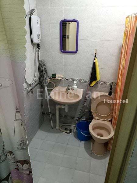 202C Sengkang East Road, S$ 850 /mo, 100 sqft, HDB - 4 STD