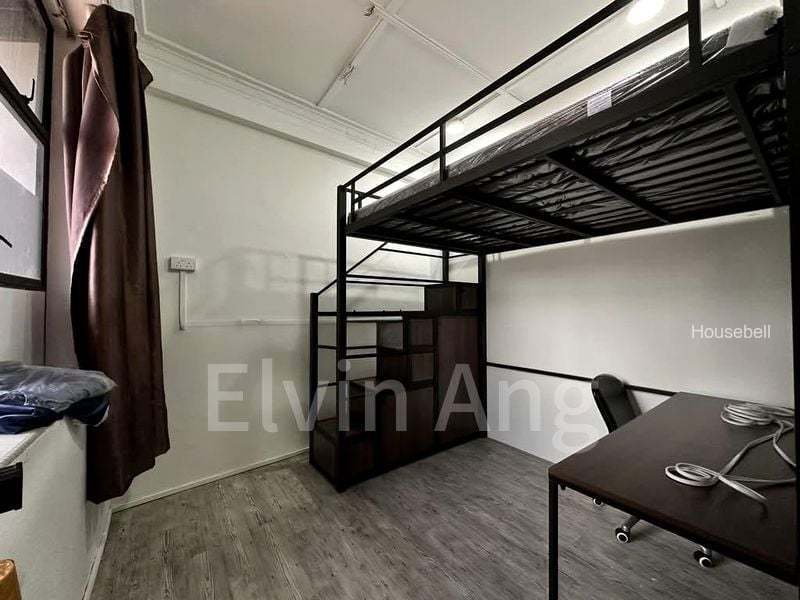 Shophouse for Room Rent: Killiney Road., S$ 1,300 /月, 100 sqft, 有地 - Shophouse