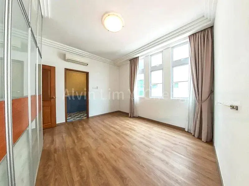 Dunearn Estate, S$ 13,000,000, 5,338 sqft, 有地 - Bungalow House
