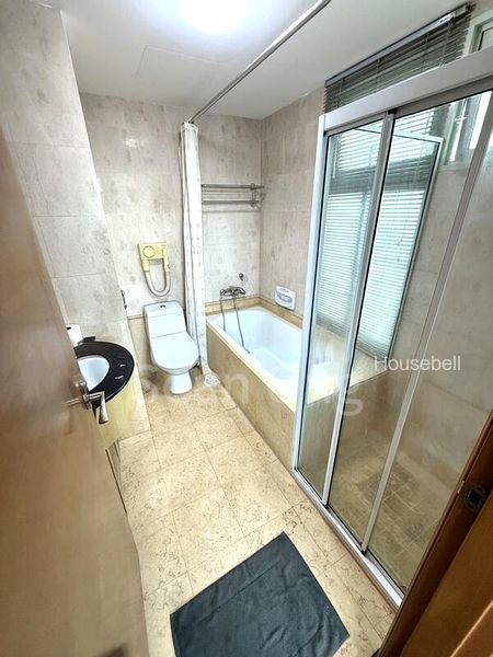 Queens, S$ 2,300 /mo, 150 sqft, Condos - Condominium