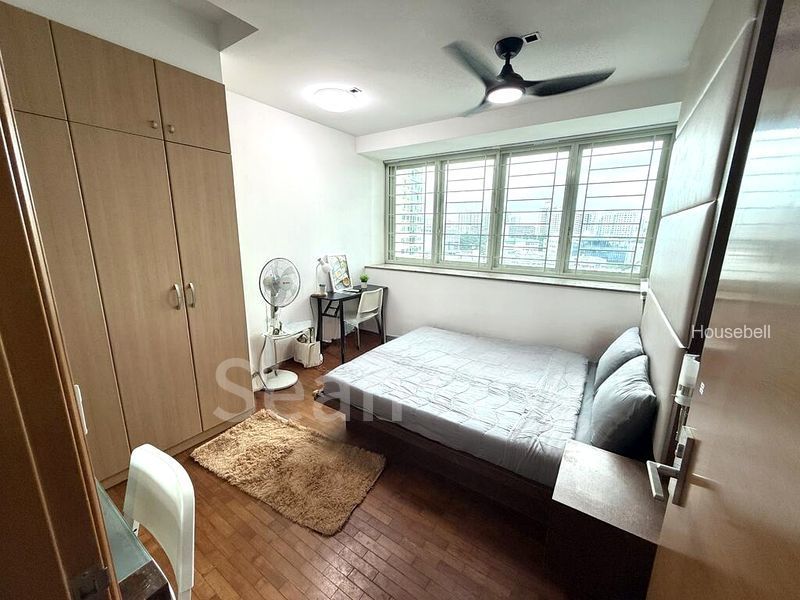 Queens, S$ 2,300 /mo, 150 sqft, Condos - Condominium