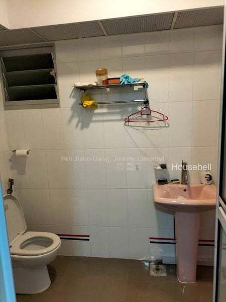 784C Woodlands Rise, S$ 2,900 /mo, 700 sqft, HDB - 3 A