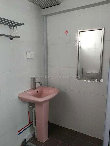784C Woodlands Rise, S$ 2,900 /mo, 700 sqft, HDB - 3 A