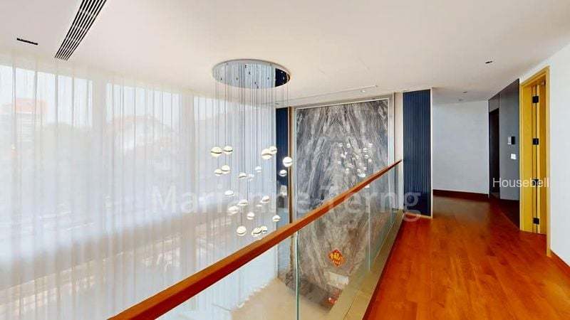 6 Bed Corner Terrace (Landed) for Sale in Jalan Baiduri