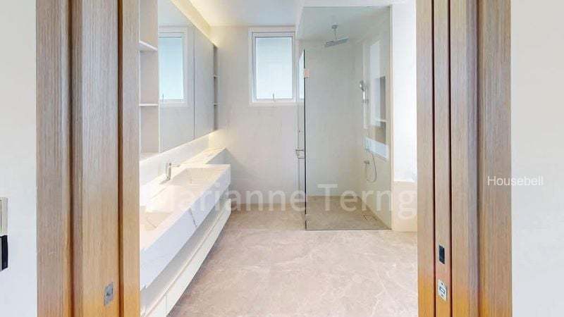 6 Bed Corner Terrace (Landed) for Sale in  Jalan Baiduri, S$ 8,980,000, 2,456 sqft, 有地 - Corner Terrace