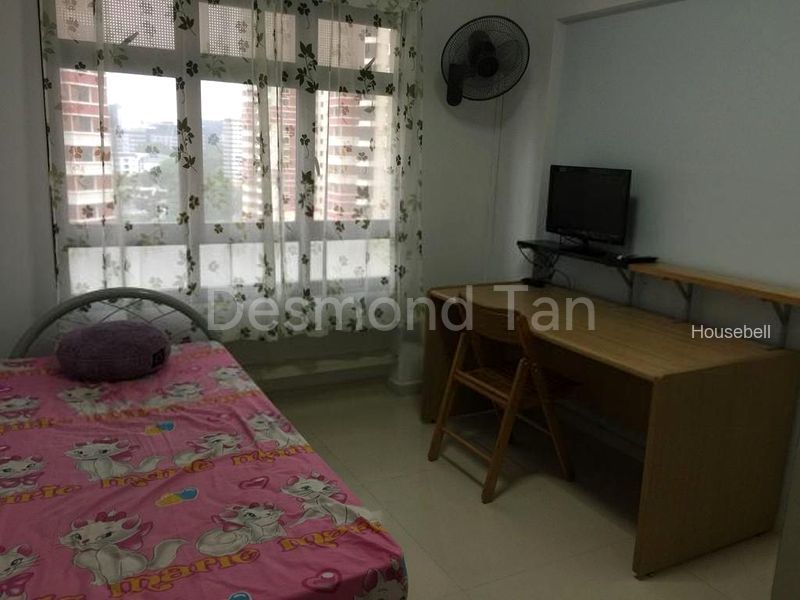 76A Redhill Road, S$ 1,300 /mo, 115 sqft, HDB - 5 Generic