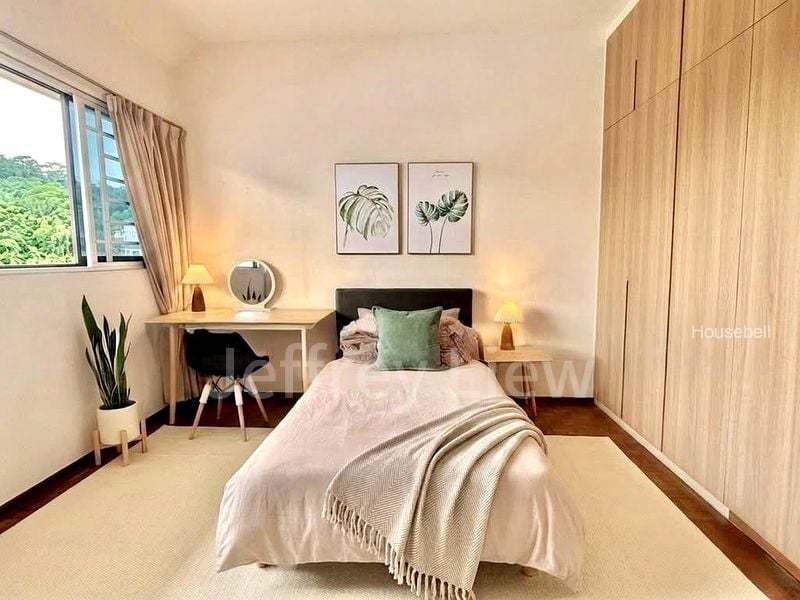 Apartment (Condo) for Room Rent: Sherwood Towers(1)