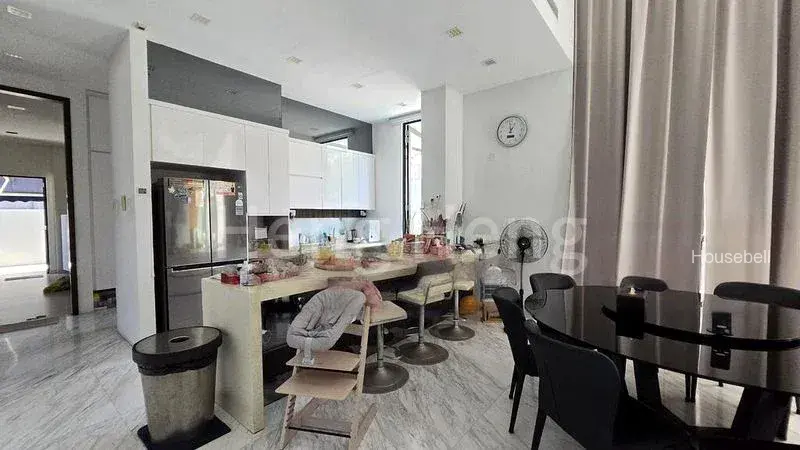 8 Bed Bungalow (Landed) for Sale in  Broadrick Road, S$ 28,000,000, 9,530 sqft, 有地 - Bungalow House