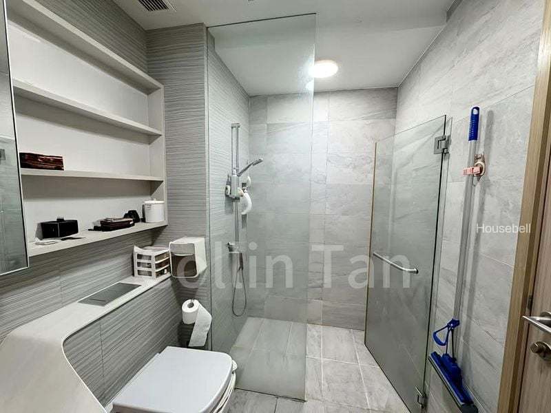 High Park Residences, S$ 2,600 /mo, 368 sqft, Condos - Condominium