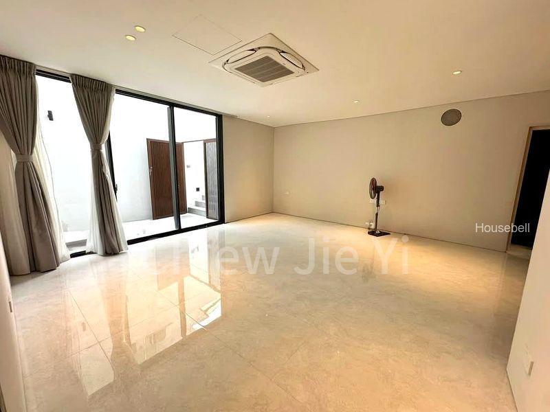 Crescent Road, S$ 5,500 /mo, 1,200 sqft, Landed - Semi-Detached House