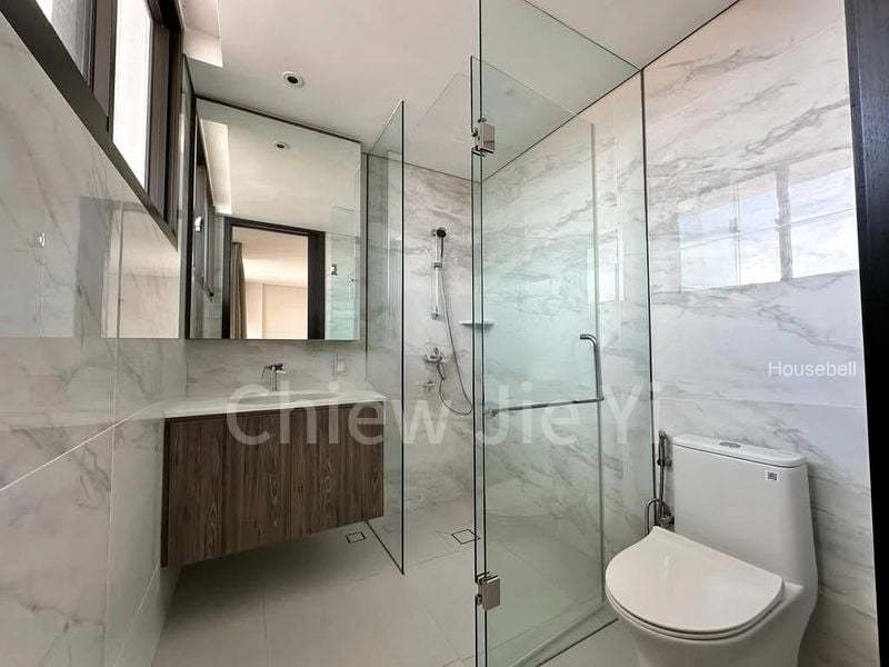 Crescent Road, S$ 5,500 /mo, 1,200 sqft, Landed - Semi-Detached House