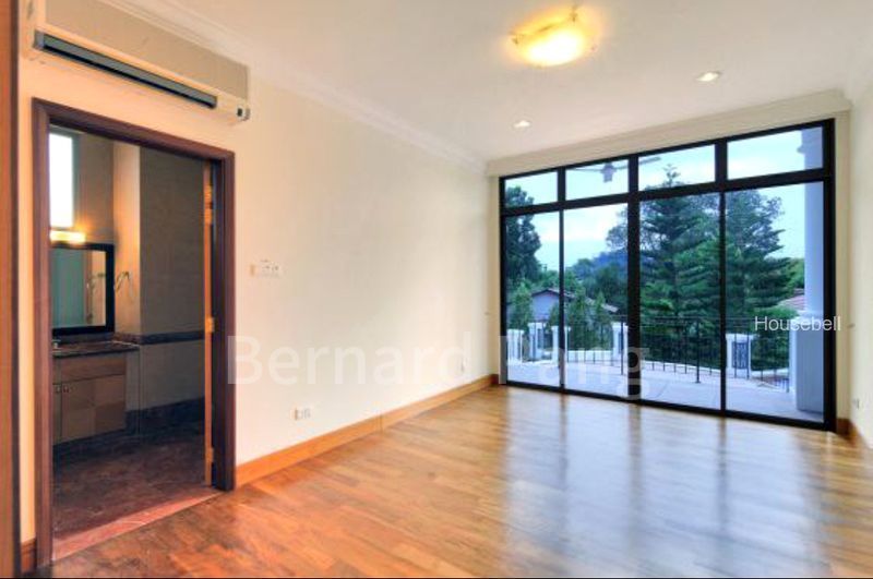 6 Bed Bungalow (Landed) for Rent in  Villas Holland(6)