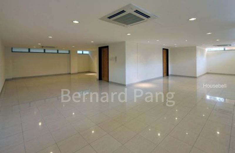 6 Bed Bungalow (Landed) for Rent in  Villas Holland(3)