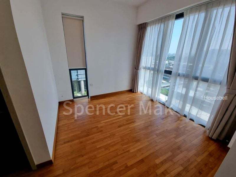 4 Bed Condo for Rent in  J Gateway(3)