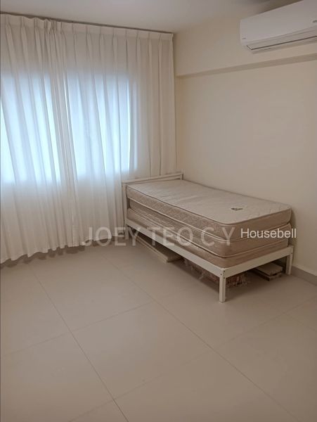 920 Jurong West Street 92, S$ 999 /mo, 200 sqft, HDB - 5 Generic