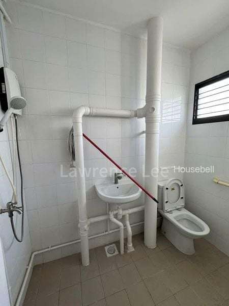 4 Room (4A) HDB for Rent in  237 Tampines Street 21(5)