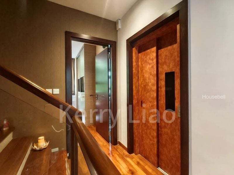 Eleven @ Holland, S$ 3,000 /月, 250 sqft, 有地 - Cluster House