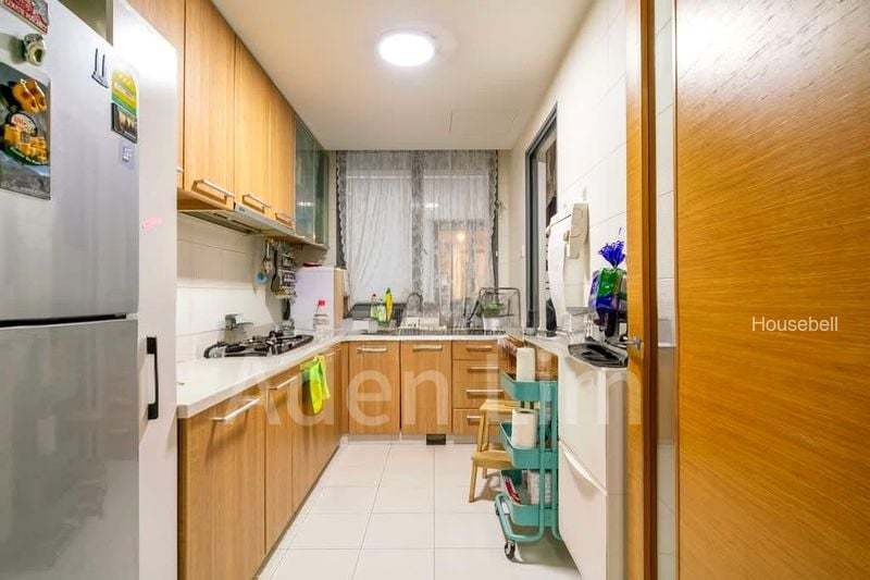 The Waterina, S$ 4,350 /mo, 1,313 sqft, Condos - Apartment