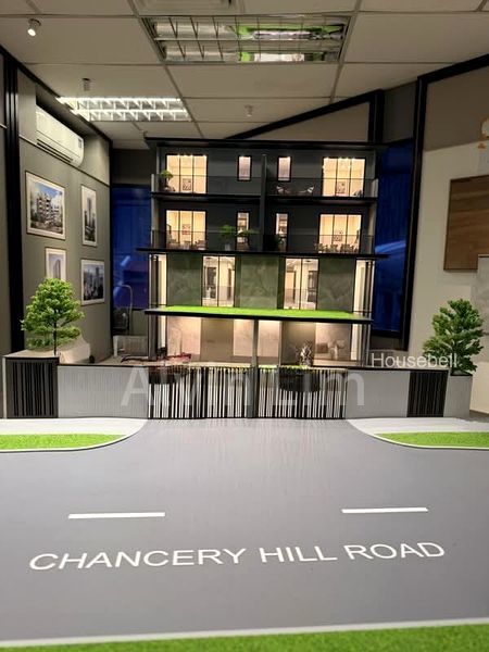5 Bed Semi-Detached House (Landed) for Sale in  Chancery Hill Road, S$ 12,388,888, 2,680 sqft, 有地 - Semi-Detached House