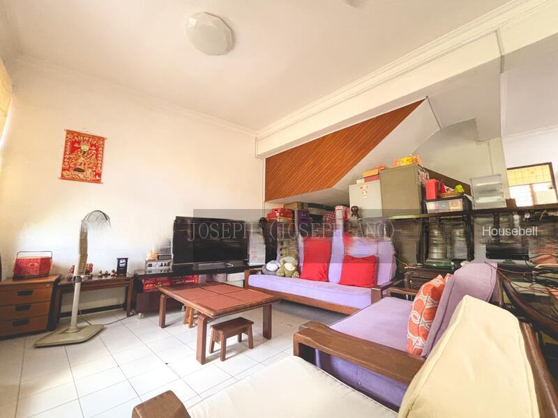 Lakepoint Condo