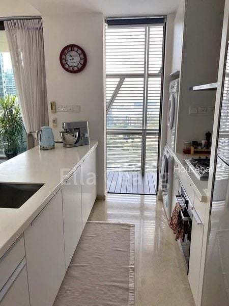 Trilight, S$ 6,800 /月, 1,163 sqft, 公寓 - Condominium