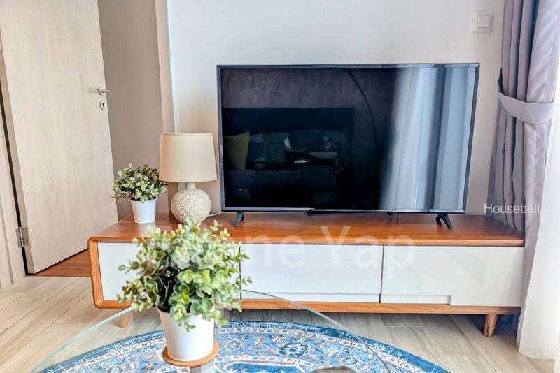 J Gateway, S$ 4,900 /mo, 678 sqft, Condos - Condominium