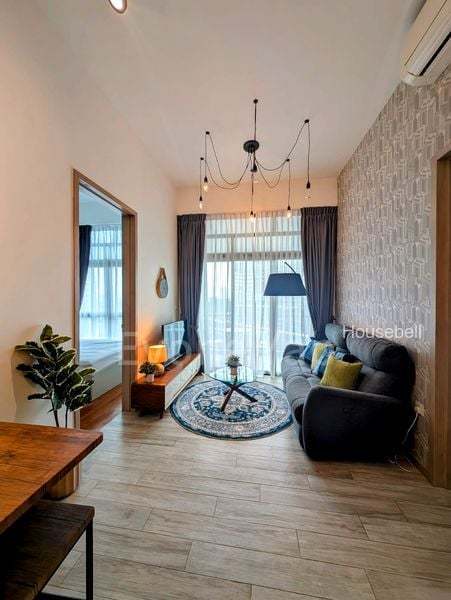 J Gateway, S$ 4,900 /mo, 678 sqft, Condos - Condominium