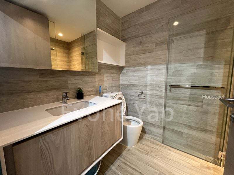 J Gateway, S$ 4,900 /mo, 678 sqft, Condos - Condominium