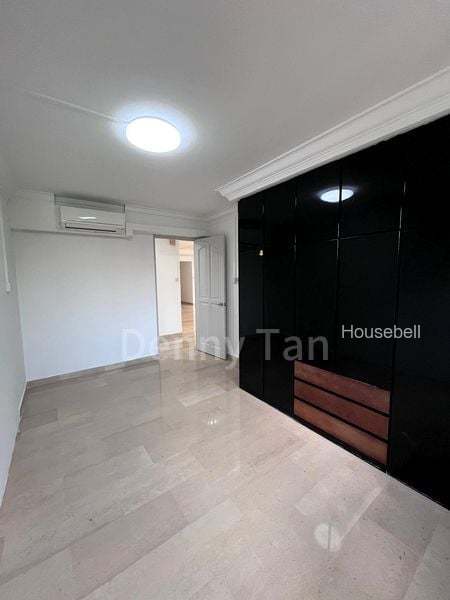 497D Tampines Street 45, S$ 950,000, 1,550 sqft, 组屋 - Executive Apartment