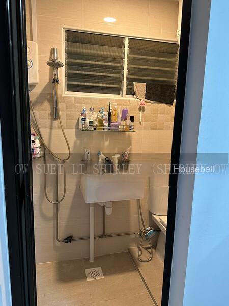 153 Simei Street 1, S$ 1,050 /月, 120 sqft, 组屋 - 4 I