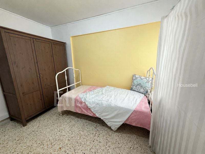 327 Hougang Avenue 5(2)