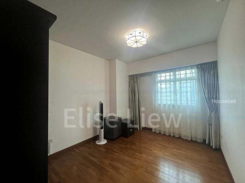 648 Punggol Central(4)