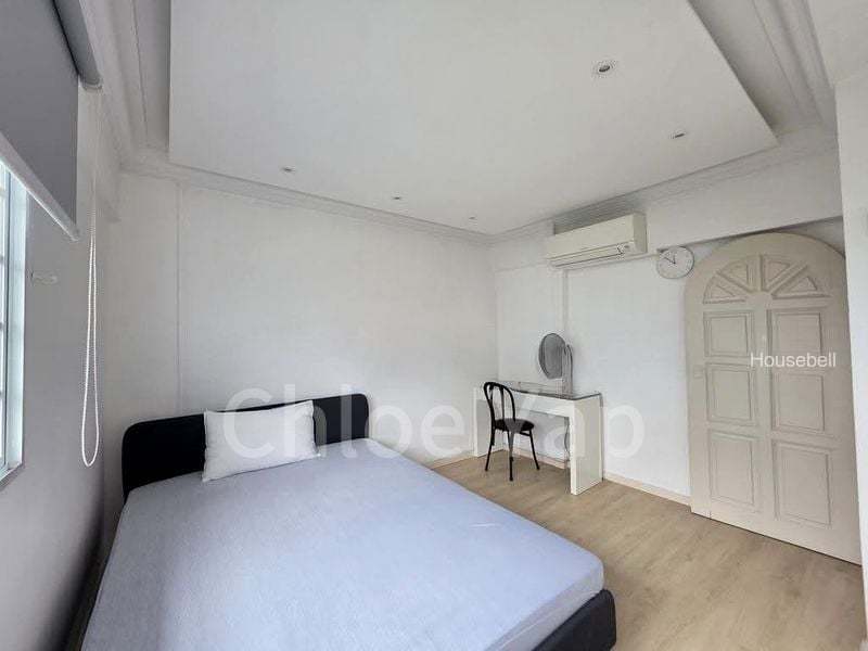 98 Bedok North Avenue 4, S$ 900 /月, 150 sqft, 组屋 - 5 I