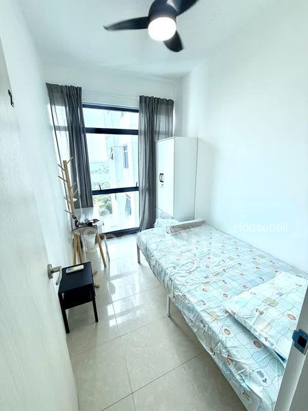 Blue Horizon, S$ 1,500 /月, 80 sqft, 公寓 - Condominium