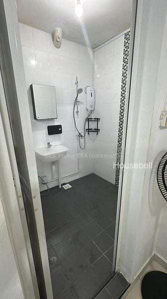 915 Jurong West Street 91(6)