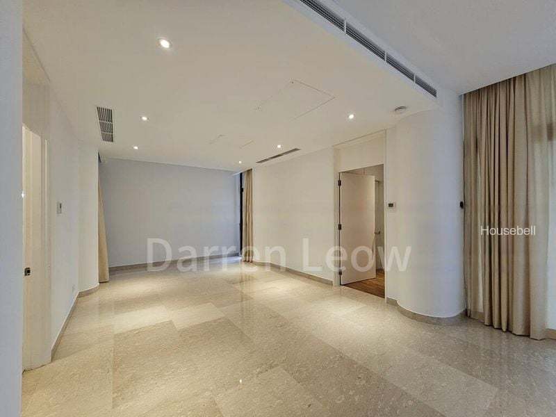 The Colonnade(2)