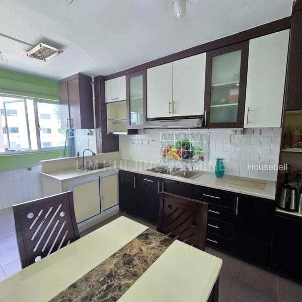 263 Yishun Street 22, S$ 418,000, 689 sqft, HDB - 3 S