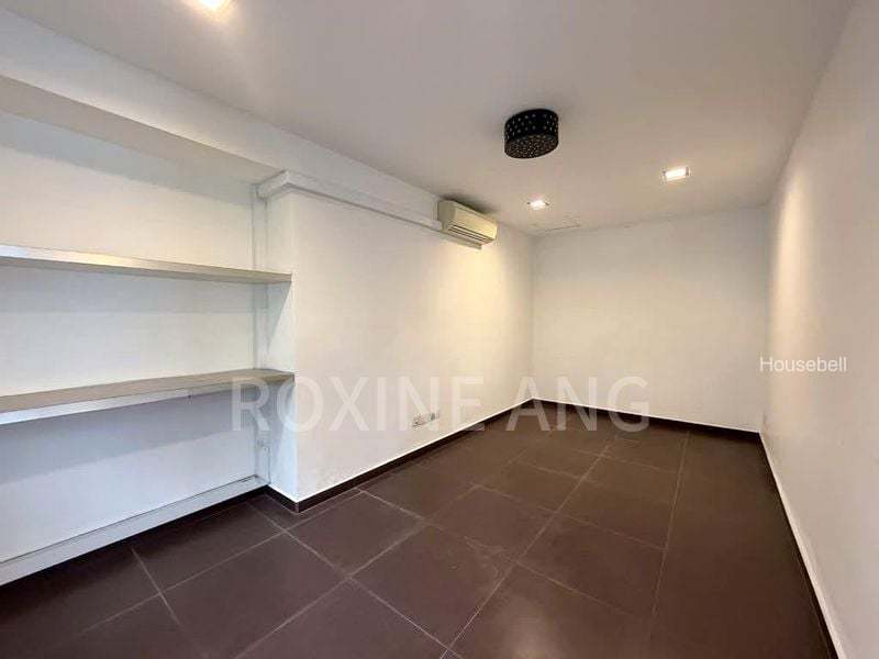 Sembawang Hills Estate, S$ 9,999,999, 4,659 sqft, 有地 - Bungalow House
