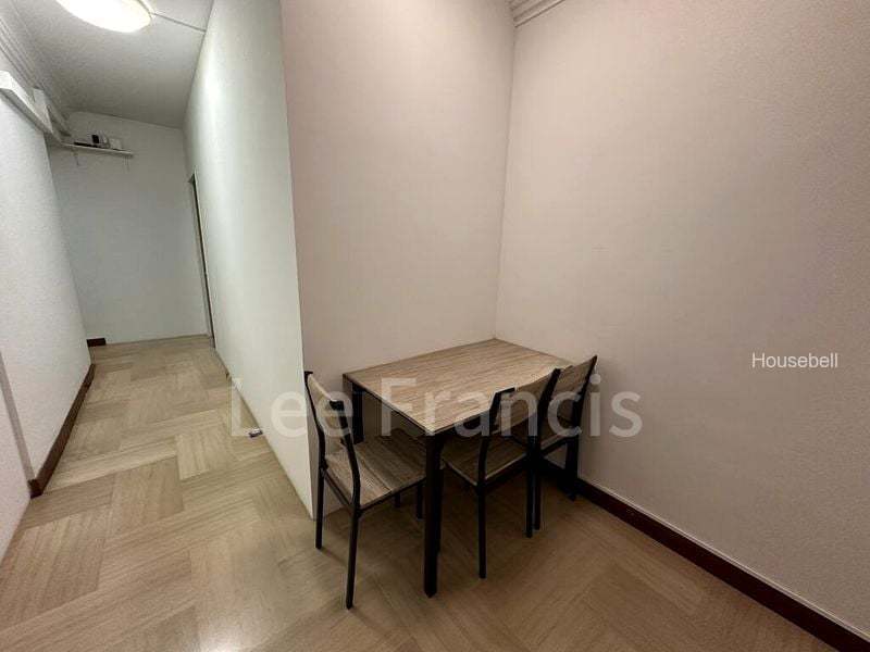East Meadows, S$ 1,200 /月, 120 sqft, 公寓 - Condominium