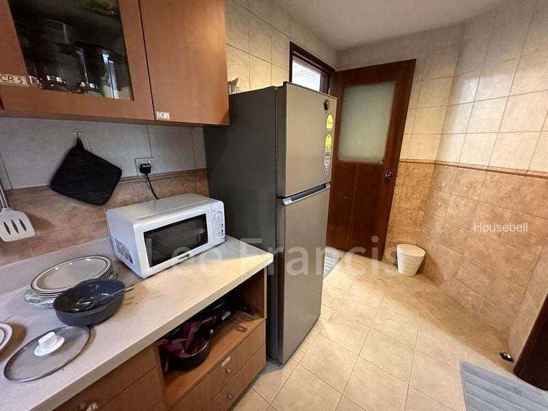 East Meadows, S$ 1,200 /月, 120 sqft, 公寓 - Condominium