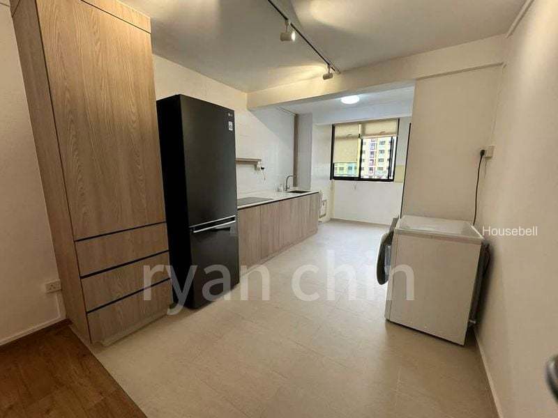 125 Lorong 1 Toa Payoh, S$ 3,400 /mo, 721 sqft, HDB - 3 I