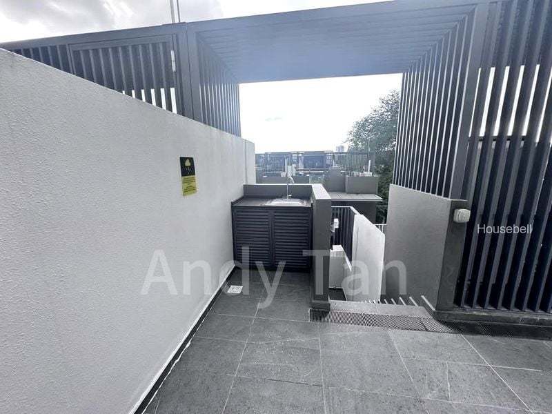 5 Bed Cluster House (Landed) for Sale in  Belgravia Green, S$ 4,200,000, 3,249 sqft, 有地 - Cluster House