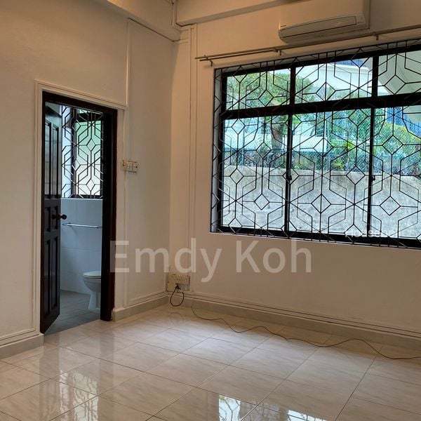 5 Bed Bungalow (Landed) for Rent in  Pasir Panjang Hill, S$ 8,900 /月, 5,000 sqft, 有地 - Bungalow House